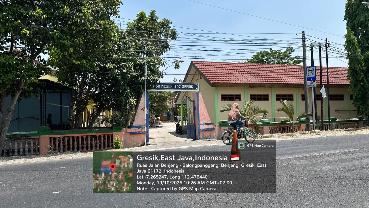 Foto Depan