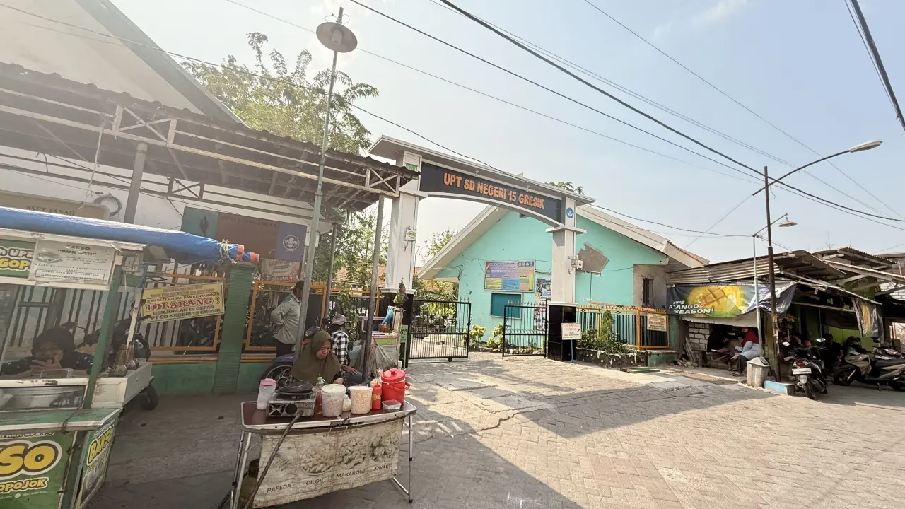 Foto Depan