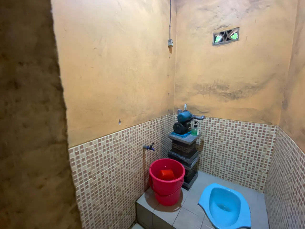 Foto Toilet 2