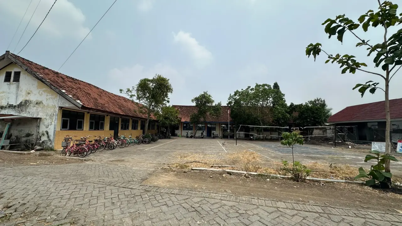 Foto Depan