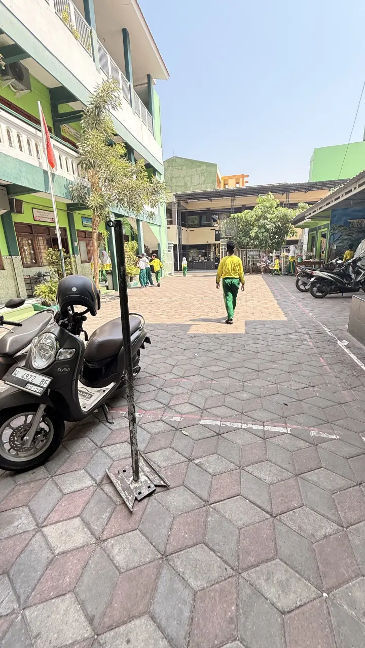Foto Depan