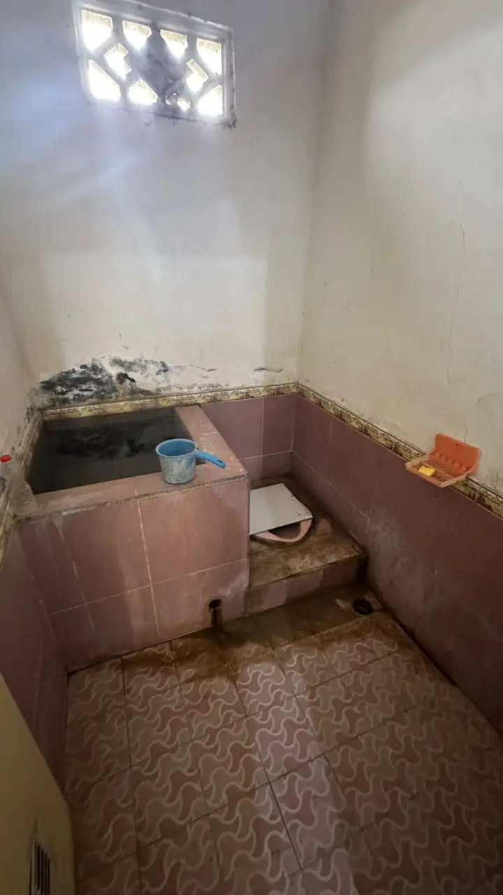 Foto Toilet 2