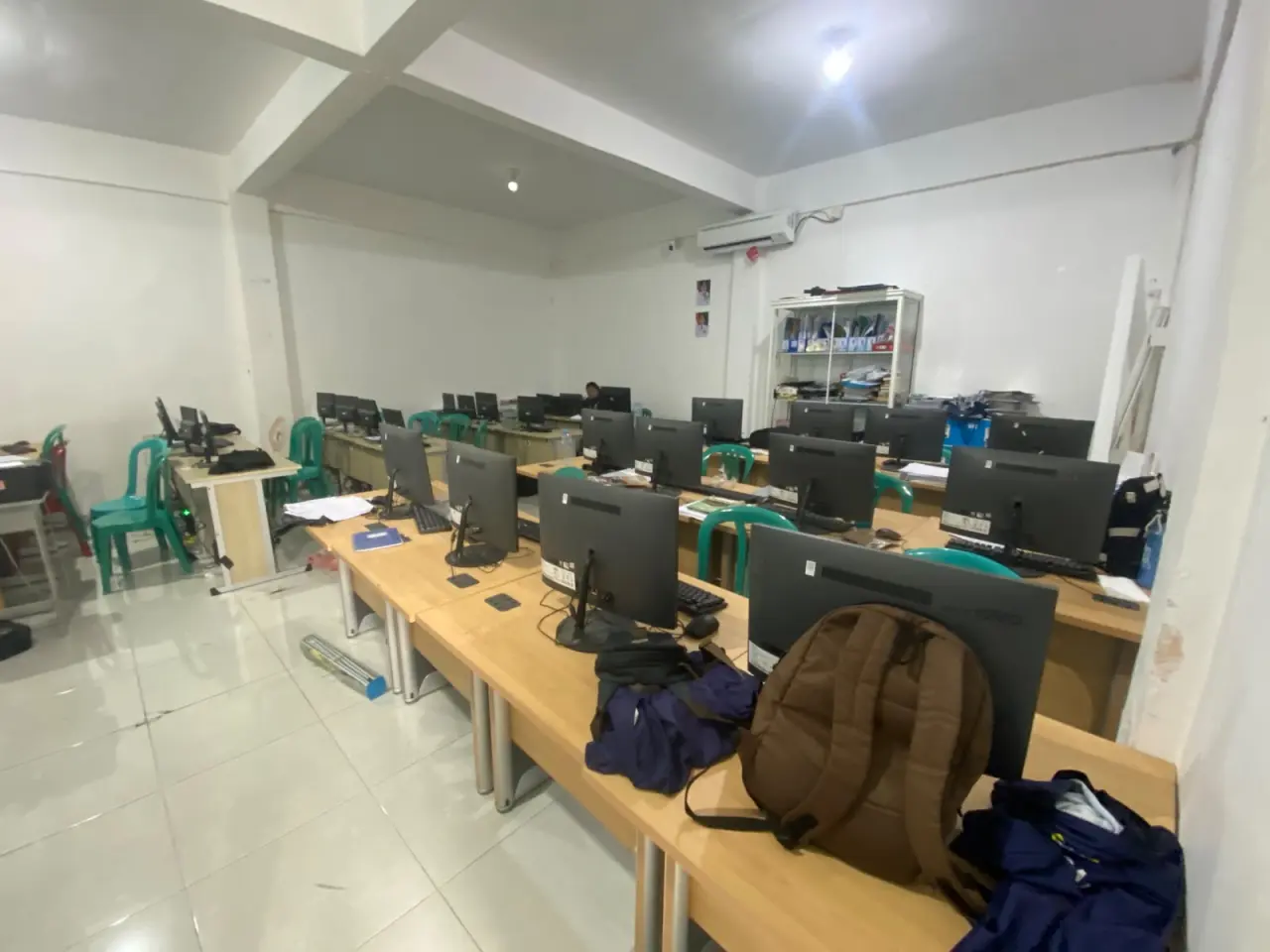 Foto Bangunan 1